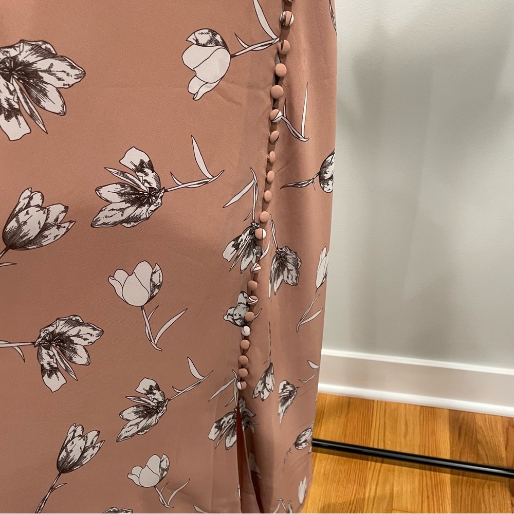 Bardot Rusty rose floral color midi dress with side button detail / Size 6 - Picture 2 of 4